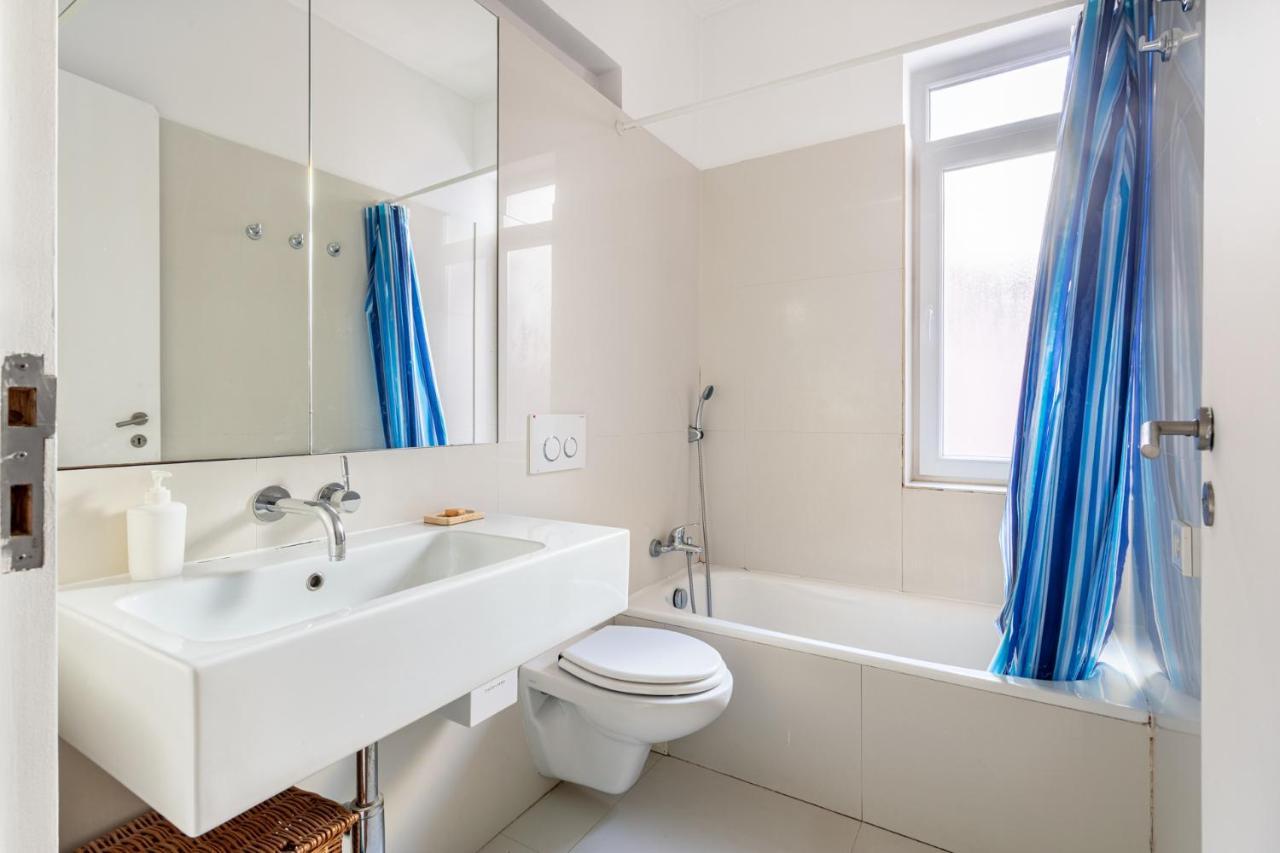 Joivy Chic 2Br Apt In Bairro Alto, 2Mins To Sao Pedro De Alcantara Viewpoint Lisbon Bagian luar foto