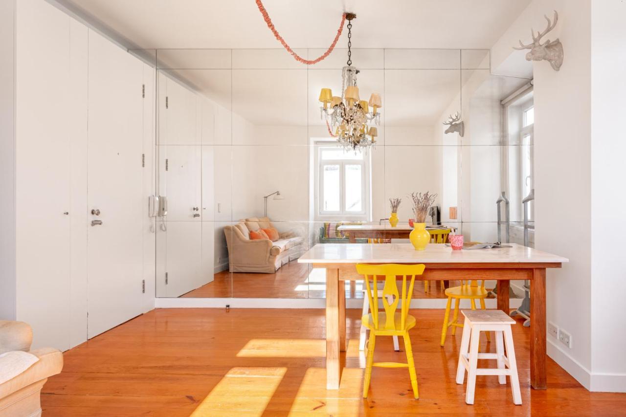 Joivy Chic 2Br Apt In Bairro Alto, 2Mins To Sao Pedro De Alcantara Viewpoint Lisbon Bagian luar foto