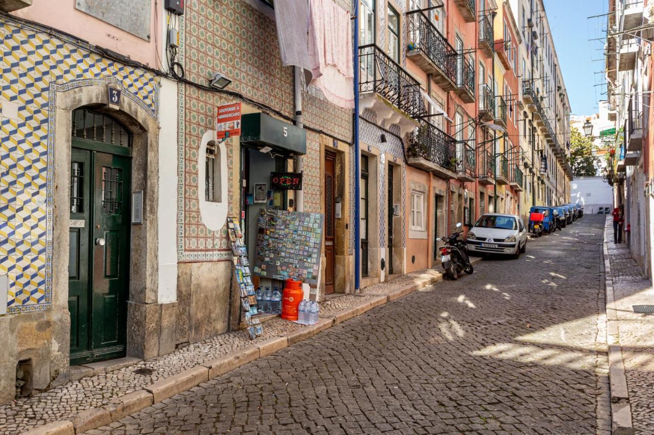 Joivy Chic 2Br Apt In Bairro Alto, 2Mins To Sao Pedro De Alcantara Viewpoint Lisbon Bagian luar foto